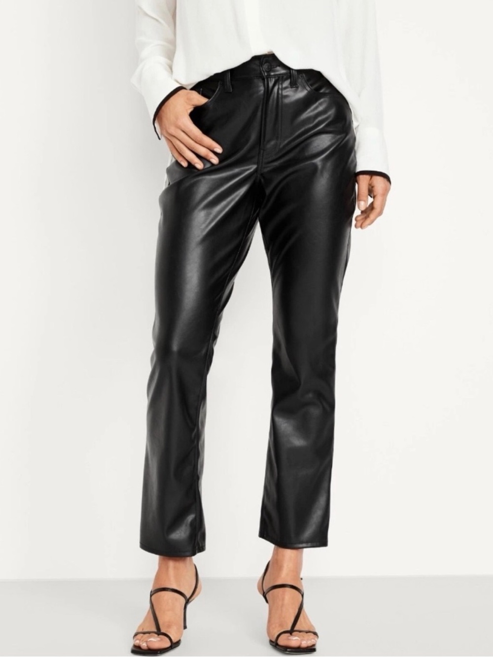 NWT new with tag faux leather pants women’s crop w/slight flare perfect w/boots!